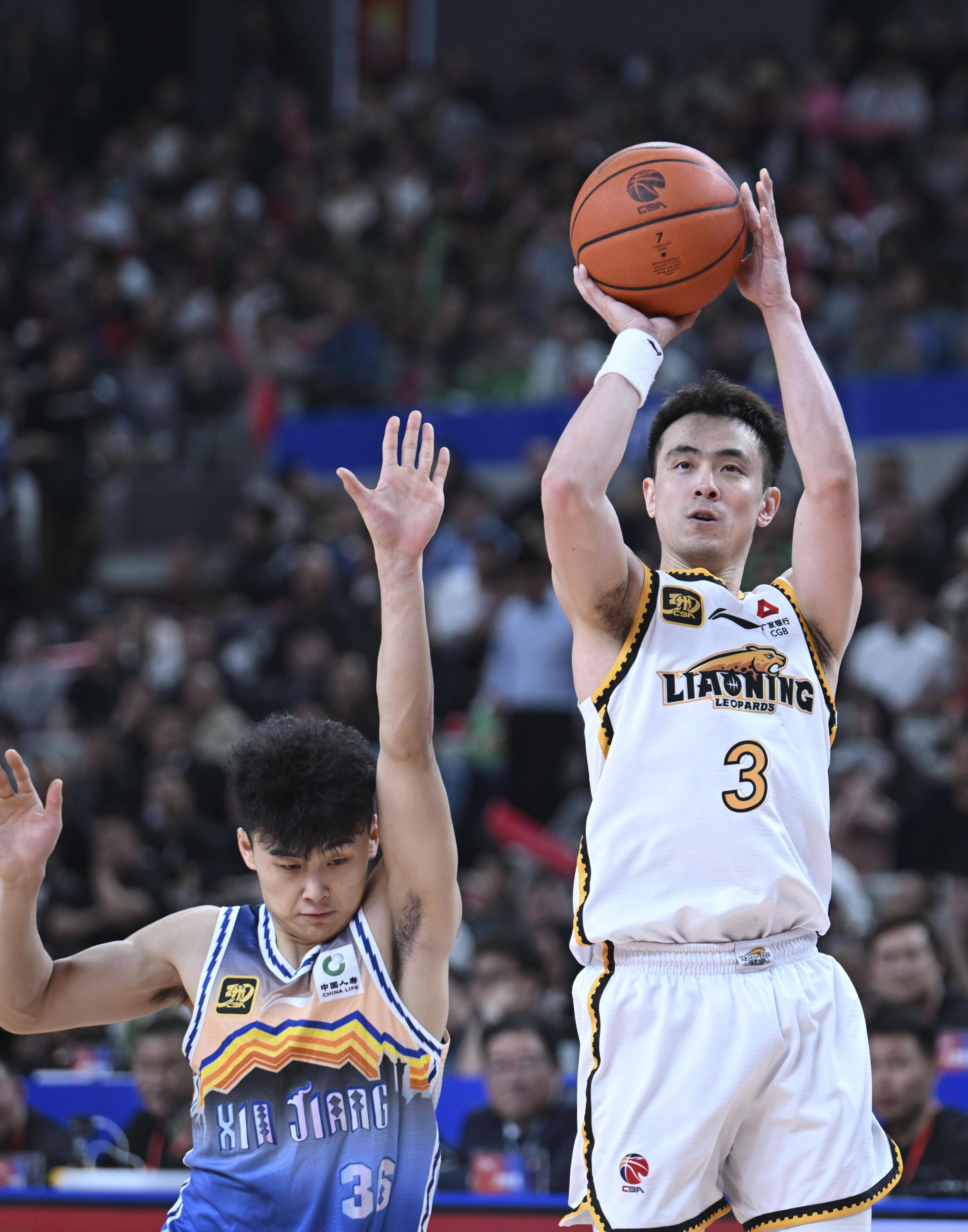 包含现象背后：CBA比赛选手训练秘籍大揭秘的词条