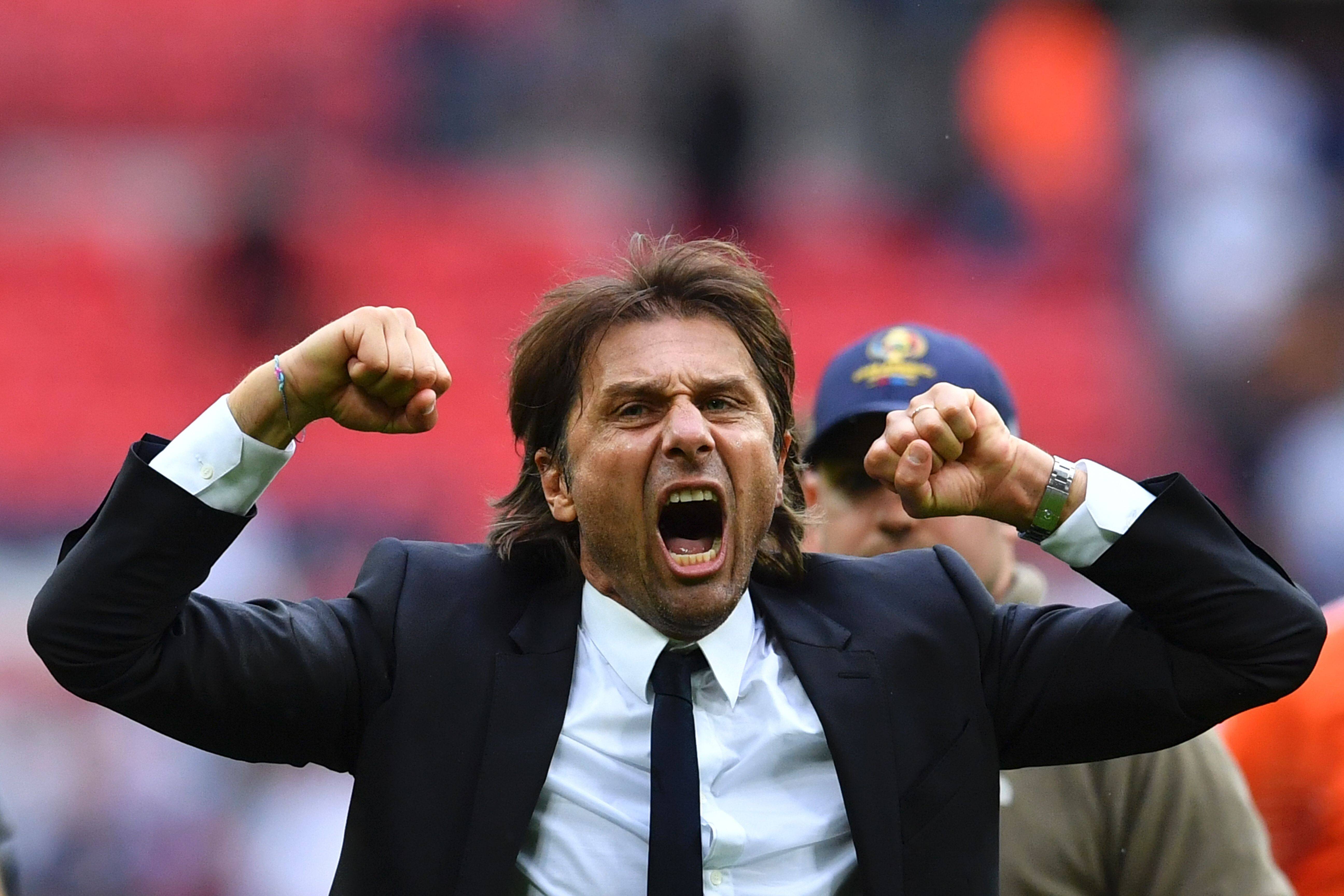 开云体育直播-AC米兰中场战术紧凑，迎击困难局面的简单介绍