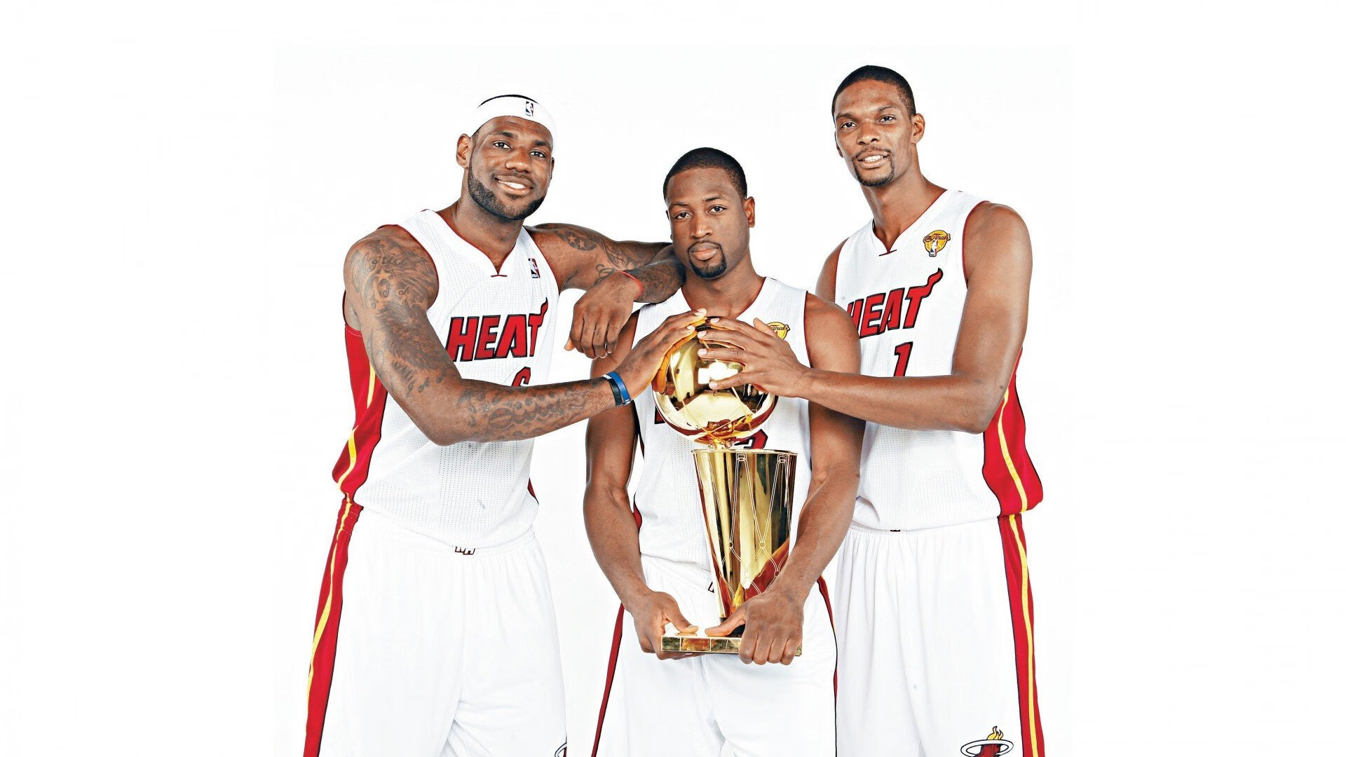 赛道与球场，当F1争冠焦点战遇上森林狼末节风暴